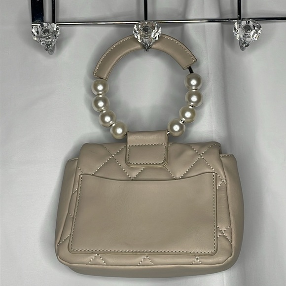 Badgley Mischka Vegan Leather Cream Beige Pearl - Picture 2 of 8